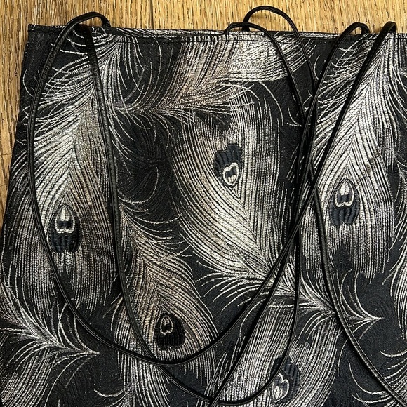 Vintage Vivienne Tam Black & Silver Feather Print Bag - Picture 10 of 10